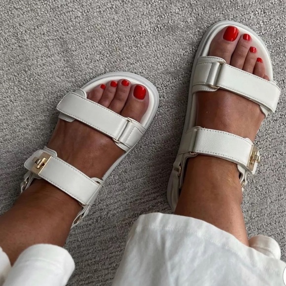 Steve Madden Mona Bone Leather Multi Strap Sandals Shoe Comfortable Size 5 - Picture 8 of 10